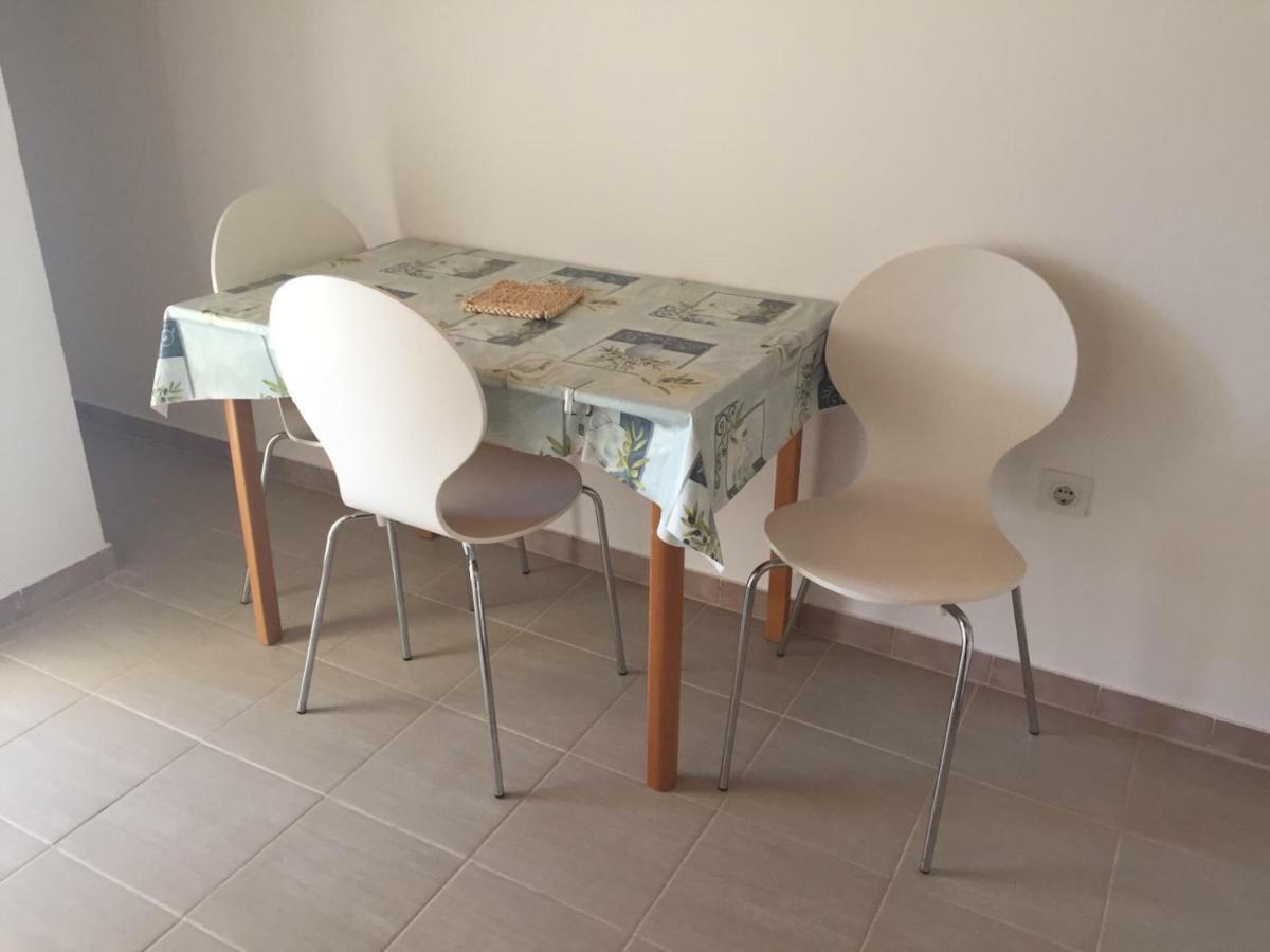 Apartmani Atila Damir Omiš Extérieur photo