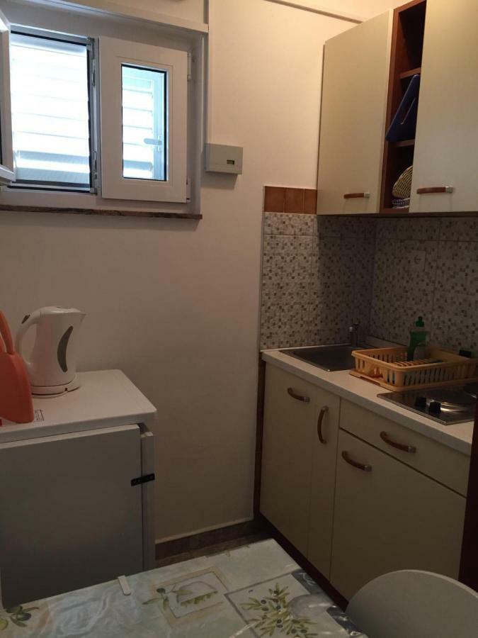 Apartmani Atila Damir Omiš Extérieur photo